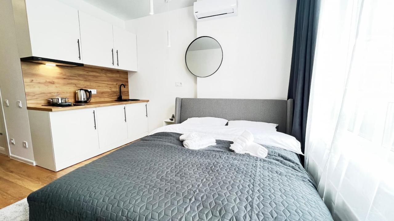 Cube House Apartment Kyiv Exterior photo