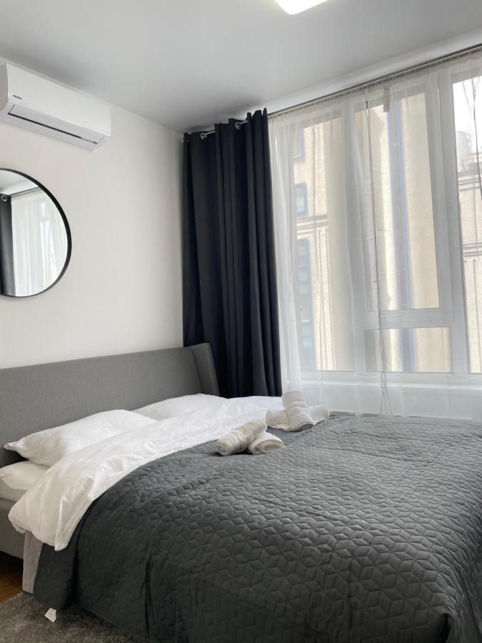 Cube House Apartment Kyiv Exterior photo