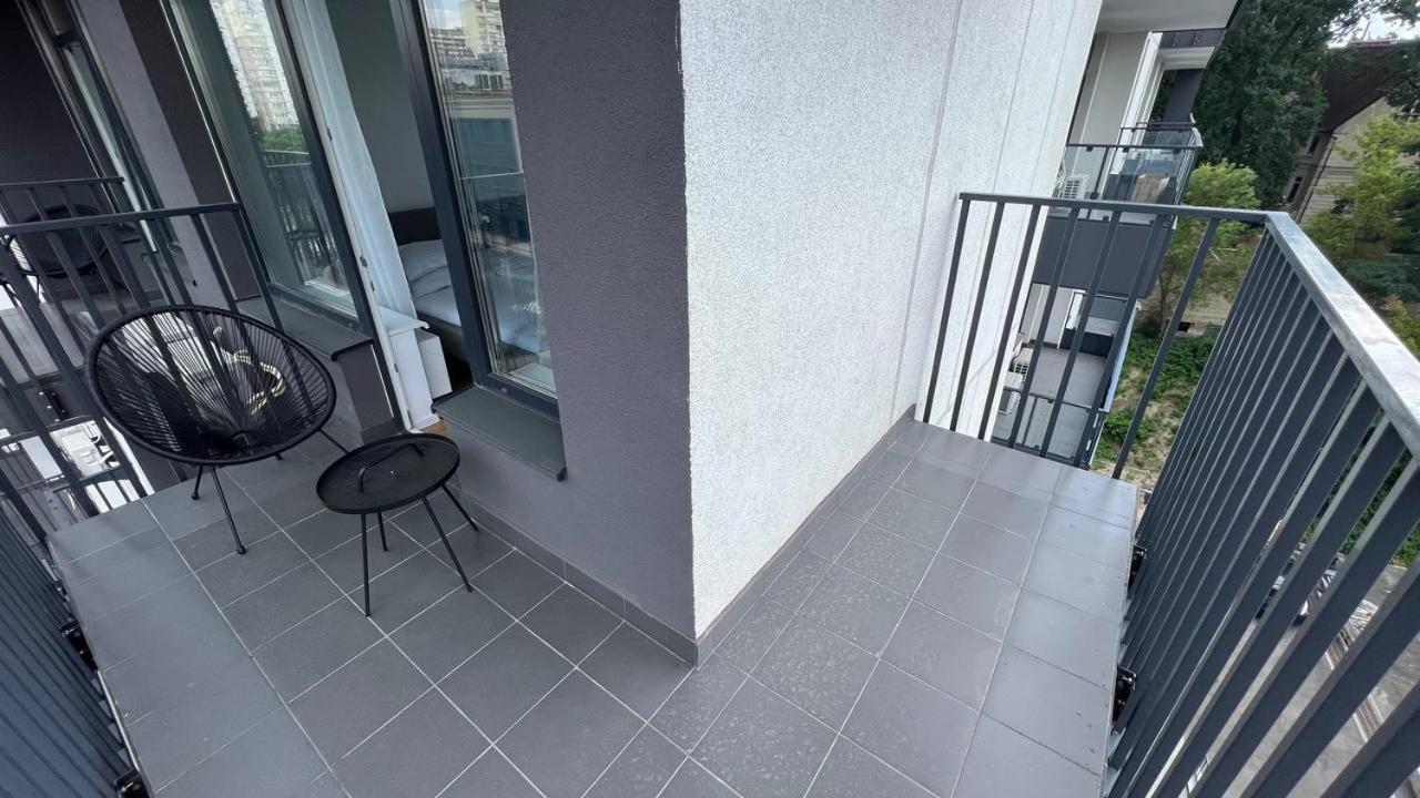 Cube House Apartment Kyiv Exterior photo